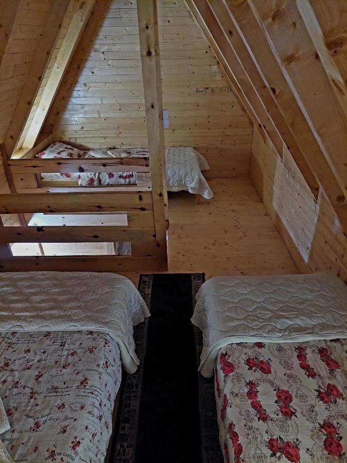 Markove Kolibe 3, Uvac Sjenica Esterno foto